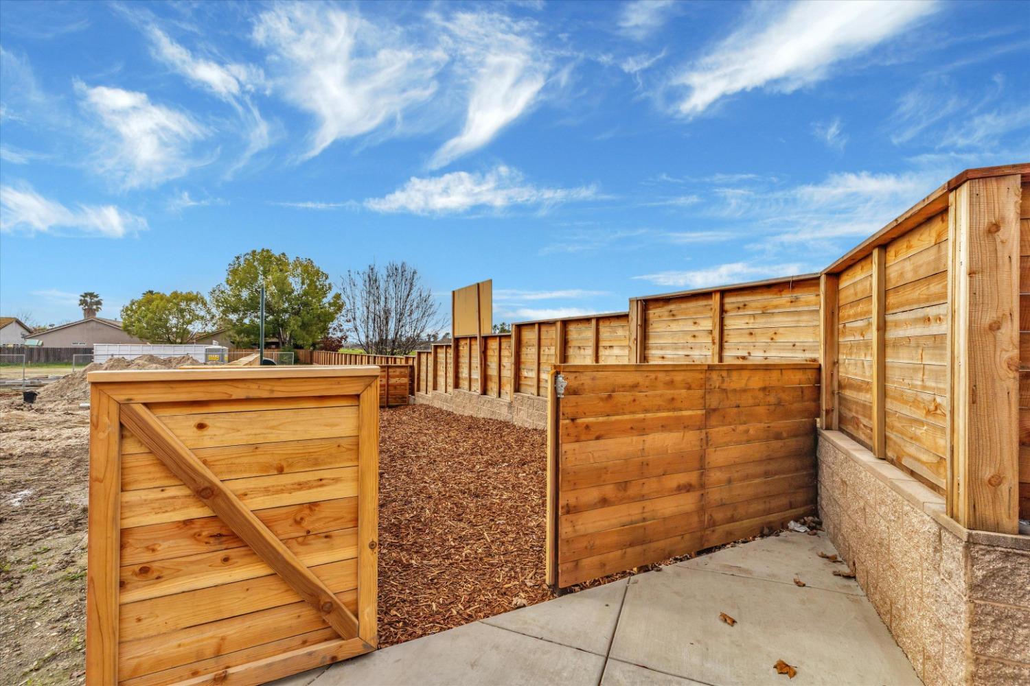 Bridgecross Drive, Sacramento, California image 46