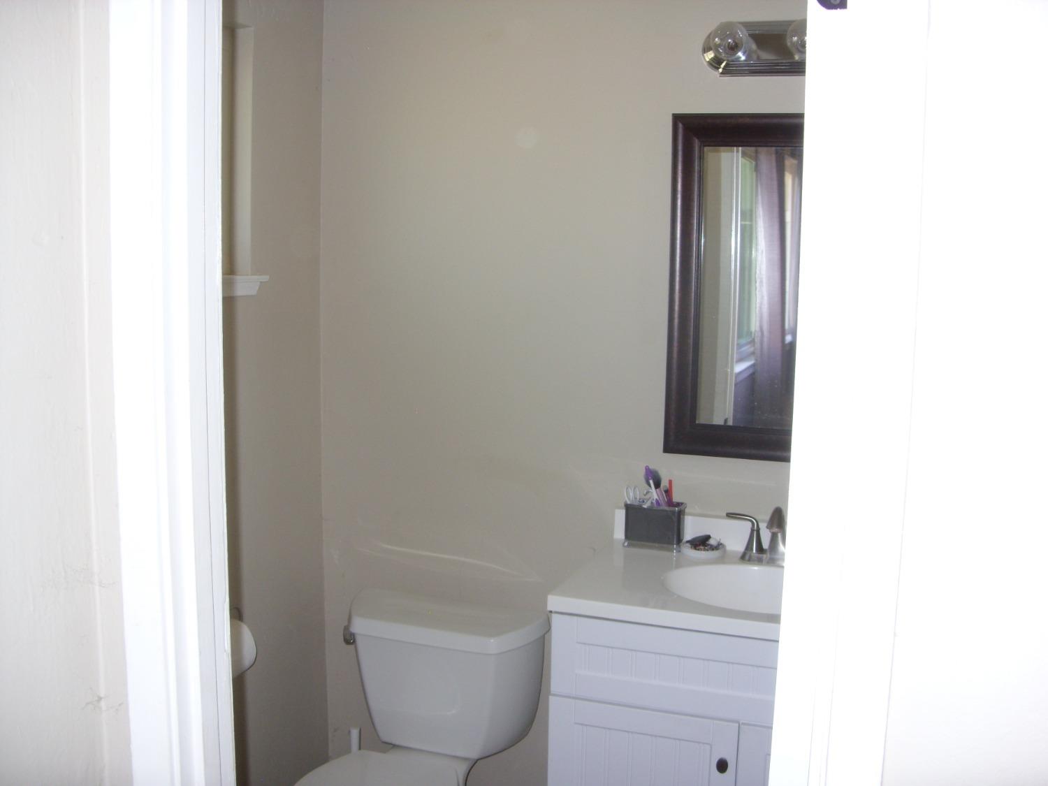 Detail Gallery Image 17 of 19 For 5341 Ygnacio Dr, Sacramento,  CA 95842 - 3 Beds | 1/1 Baths