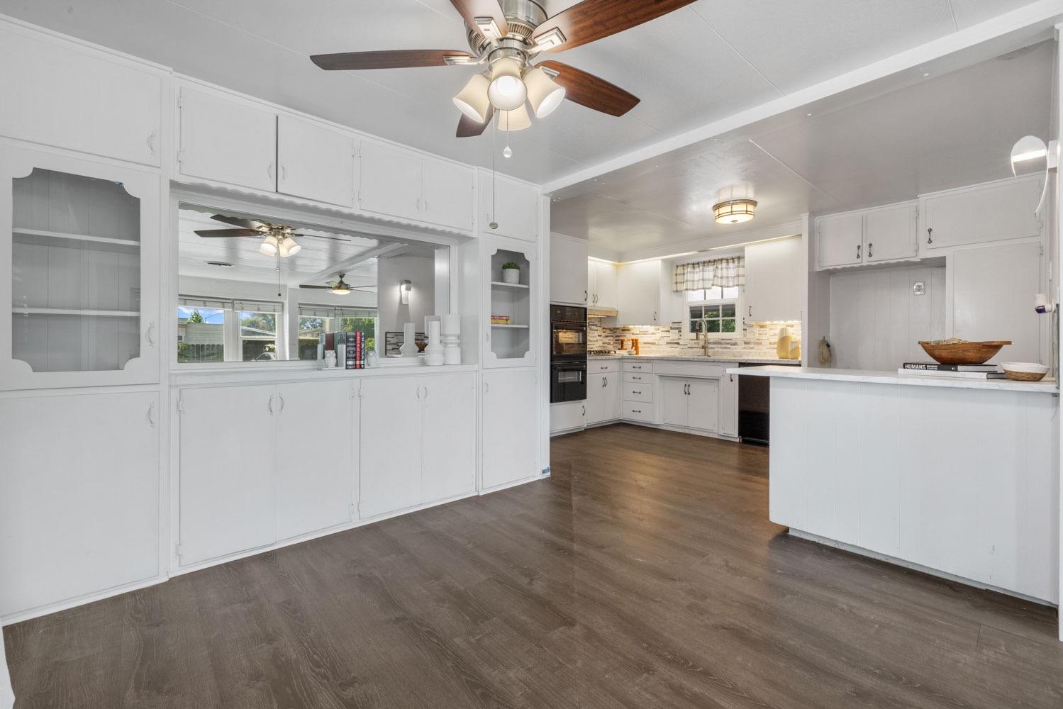 Detail Gallery Image 11 of 38 For 425 20th Century Blvd E5, Turlock,  CA 95380 - 2 Beds | 2 Baths
