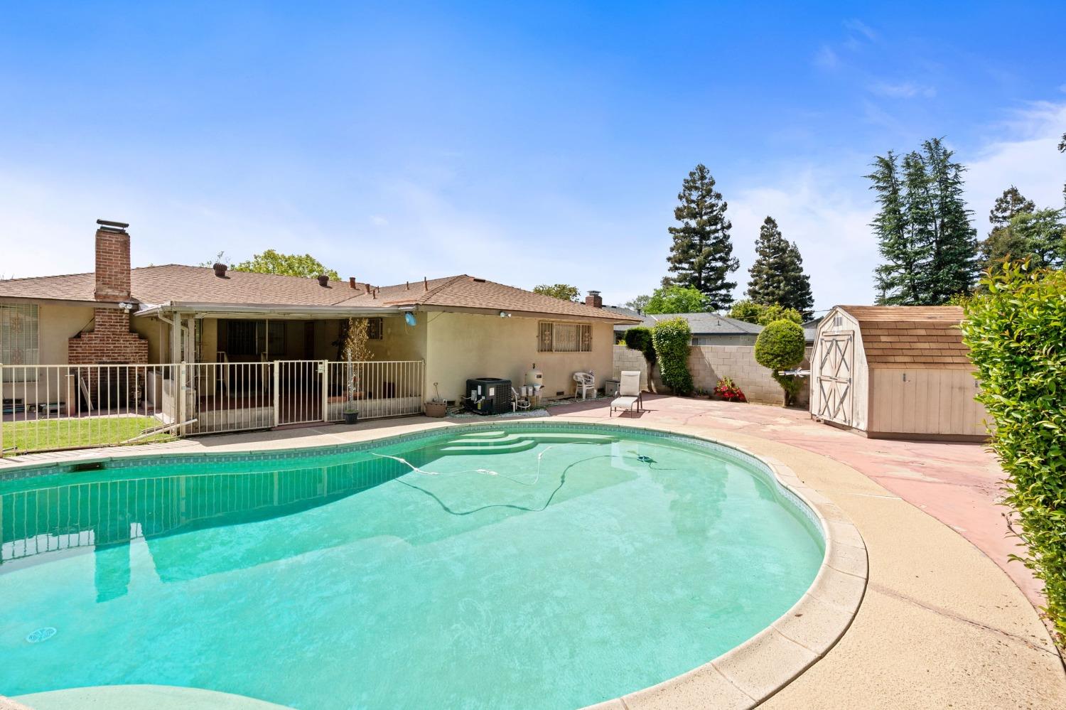 E Magill Avenue, Fresno, California image 39