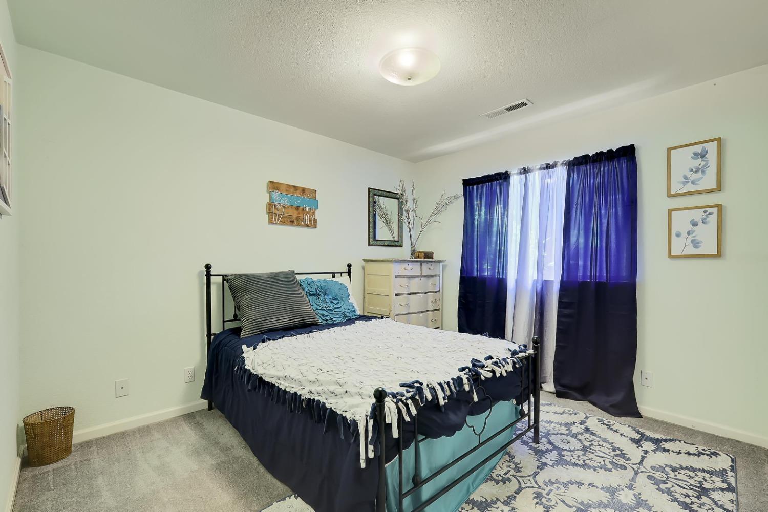 Donald Court, Yuba City, California image 21
