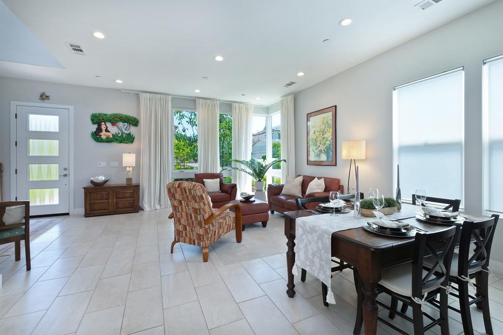 Detail Gallery Image 22 of 74 For 3438 Forney Way, Sacramento,  CA 95816 - 3 Beds | 2/1 Baths
