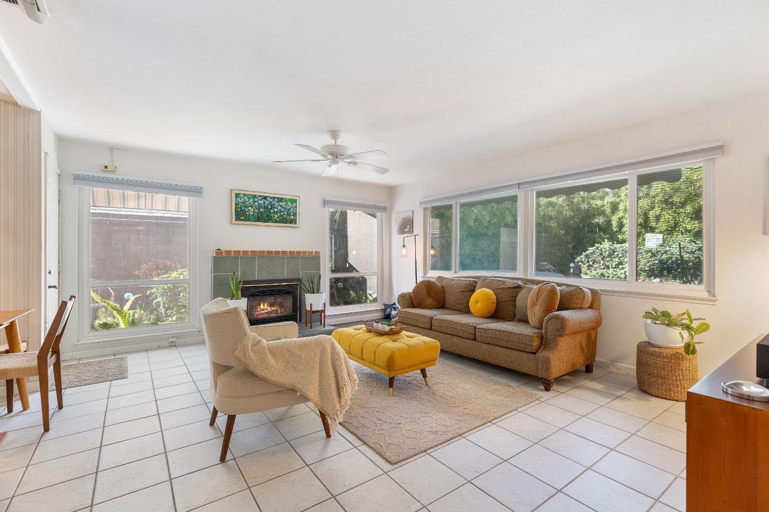 Butternut Drive, Citrus Heights, California image 3