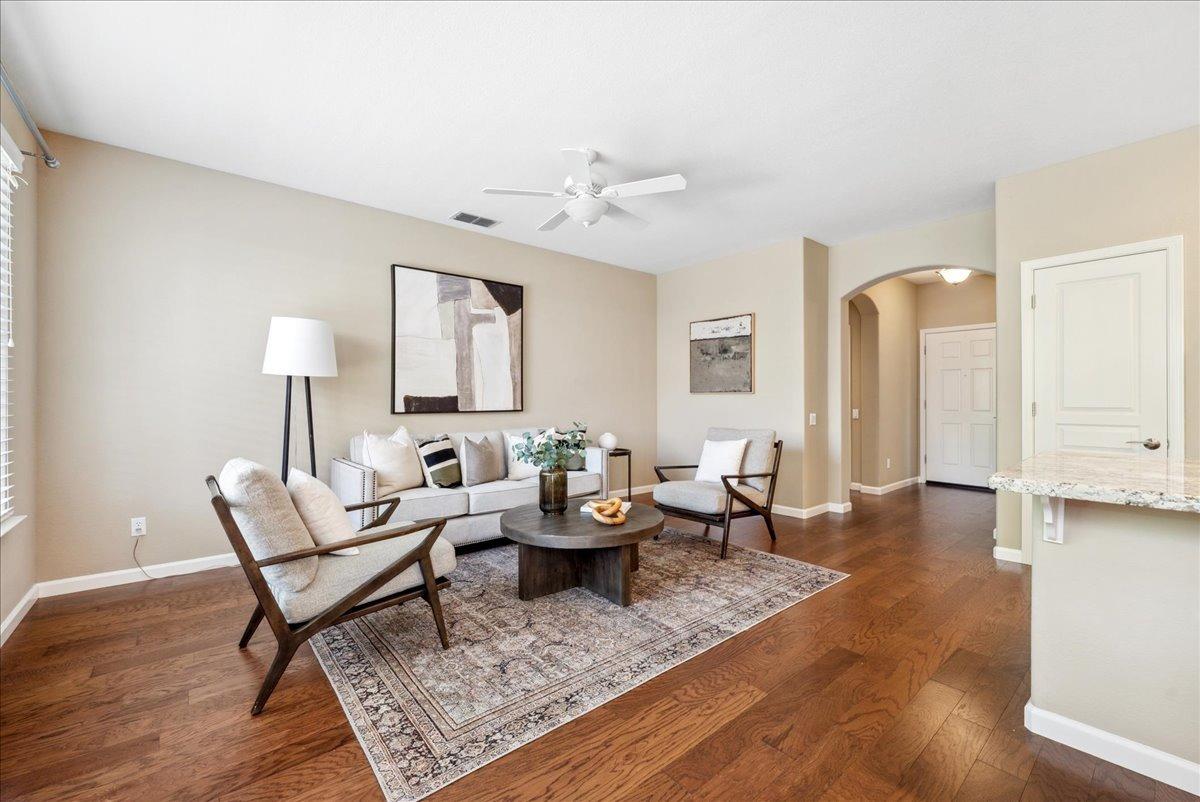 Deerwood Court, Rocklin, California image 5