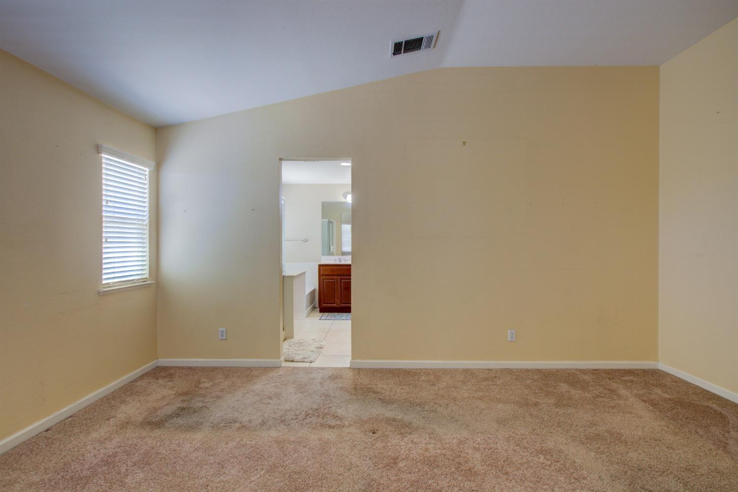 Detail Gallery Image 48 of 61 For 1492 Antioch Ct, Merced,  CA 95348 - 5 Beds | 2/1 Baths