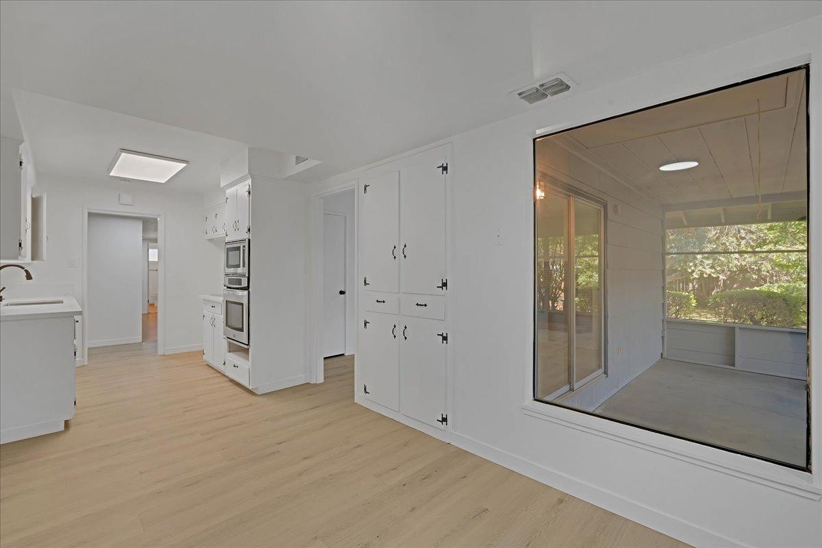 Stanton Circle, Carmichael, California image 15