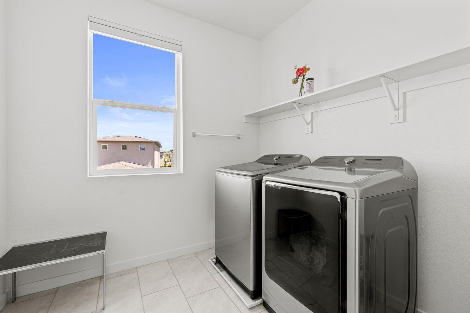 Edgeview Drive, Sacramento, California image 29
