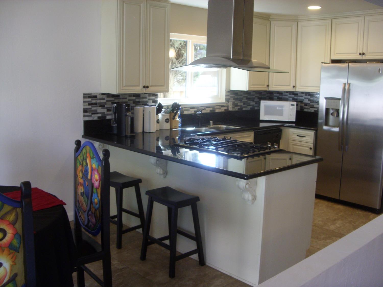 Detail Gallery Image 7 of 19 For 5341 Ygnacio Dr, Sacramento,  CA 95842 - 3 Beds | 1/1 Baths