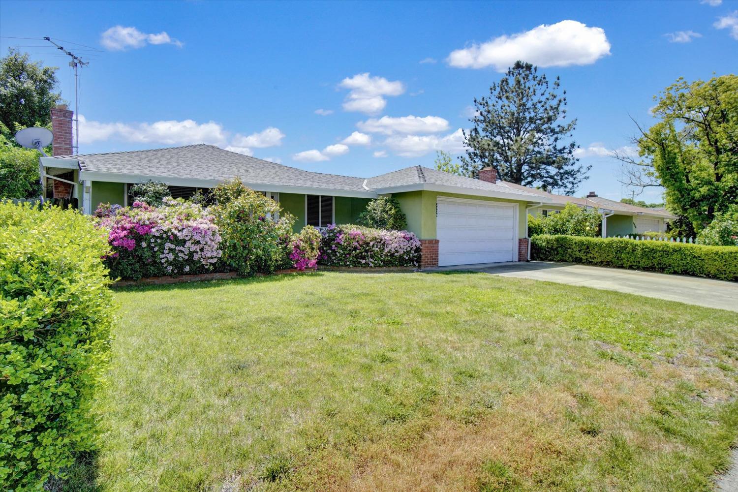 Worsham Avenue, Sacramento, California image 2