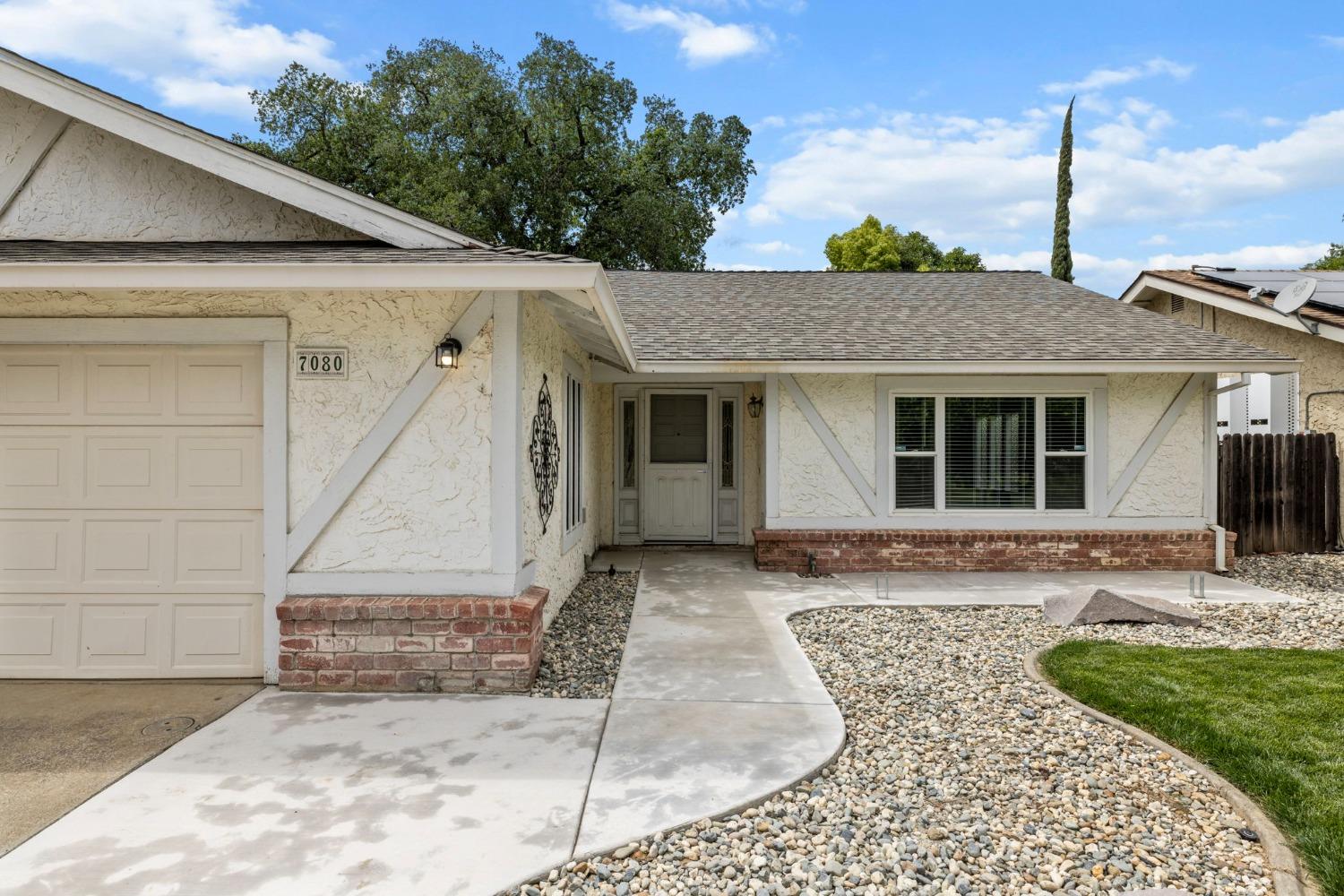 Canelo Hills Drive, Citrus Heights, California image 9