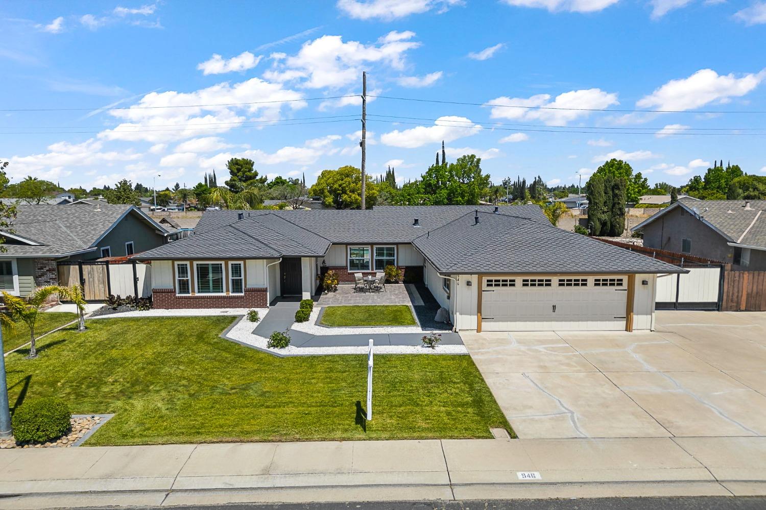 Foxfire Drive, Manteca, California image 42
