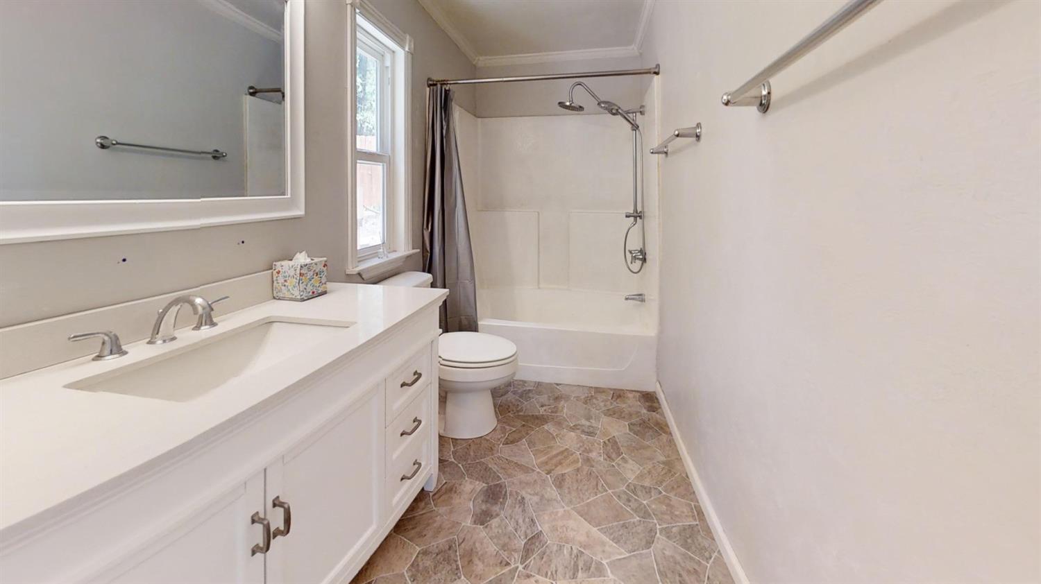 Detail Gallery Image 7 of 16 For 25661 Blaze Ct, Volcano,  CA 95689 - 3 Beds | 2 Baths