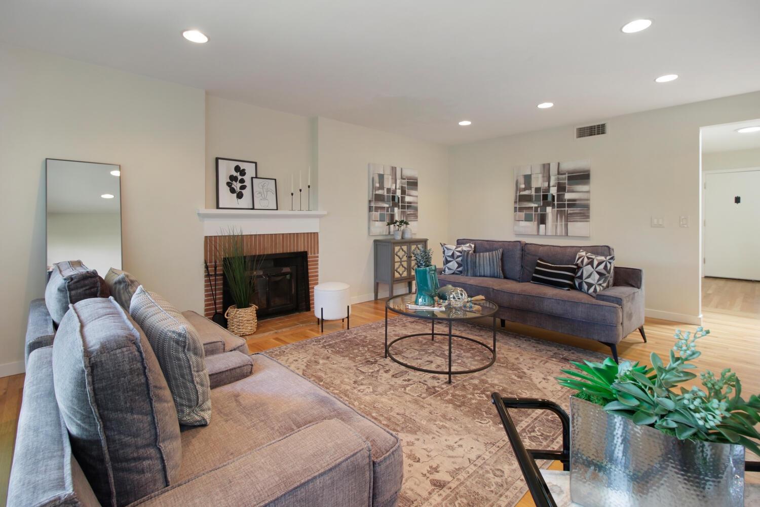 Virginia Way, Sacramento, California image 7