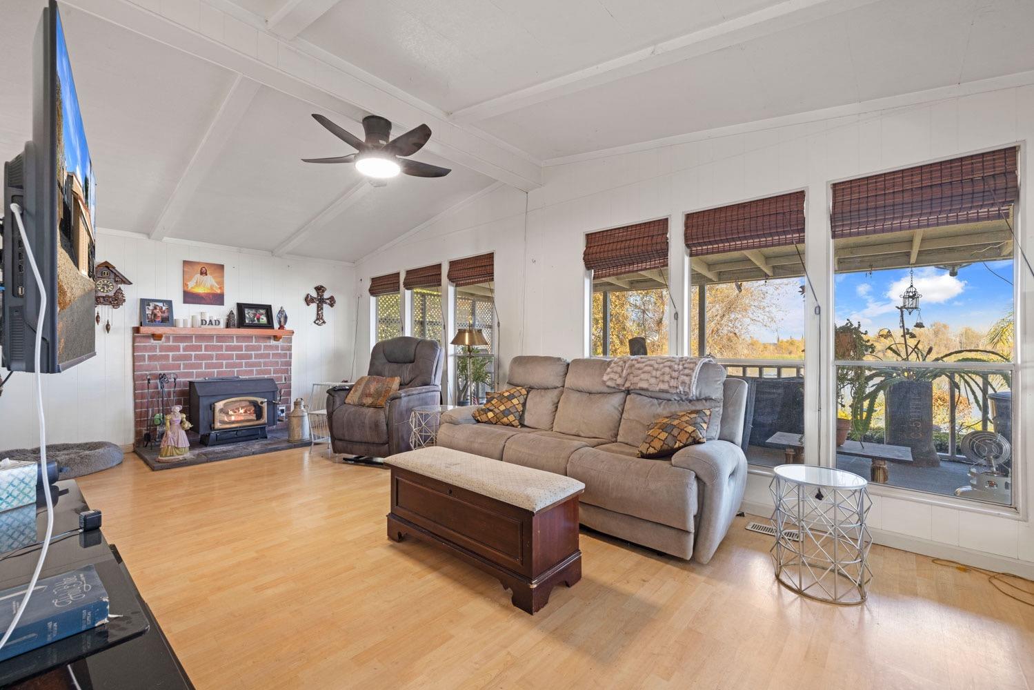 Detail Gallery Image 9 of 45 For 4399 Aplicella 56, Manteca,  CA 95337 - 2 Beds | 2 Baths