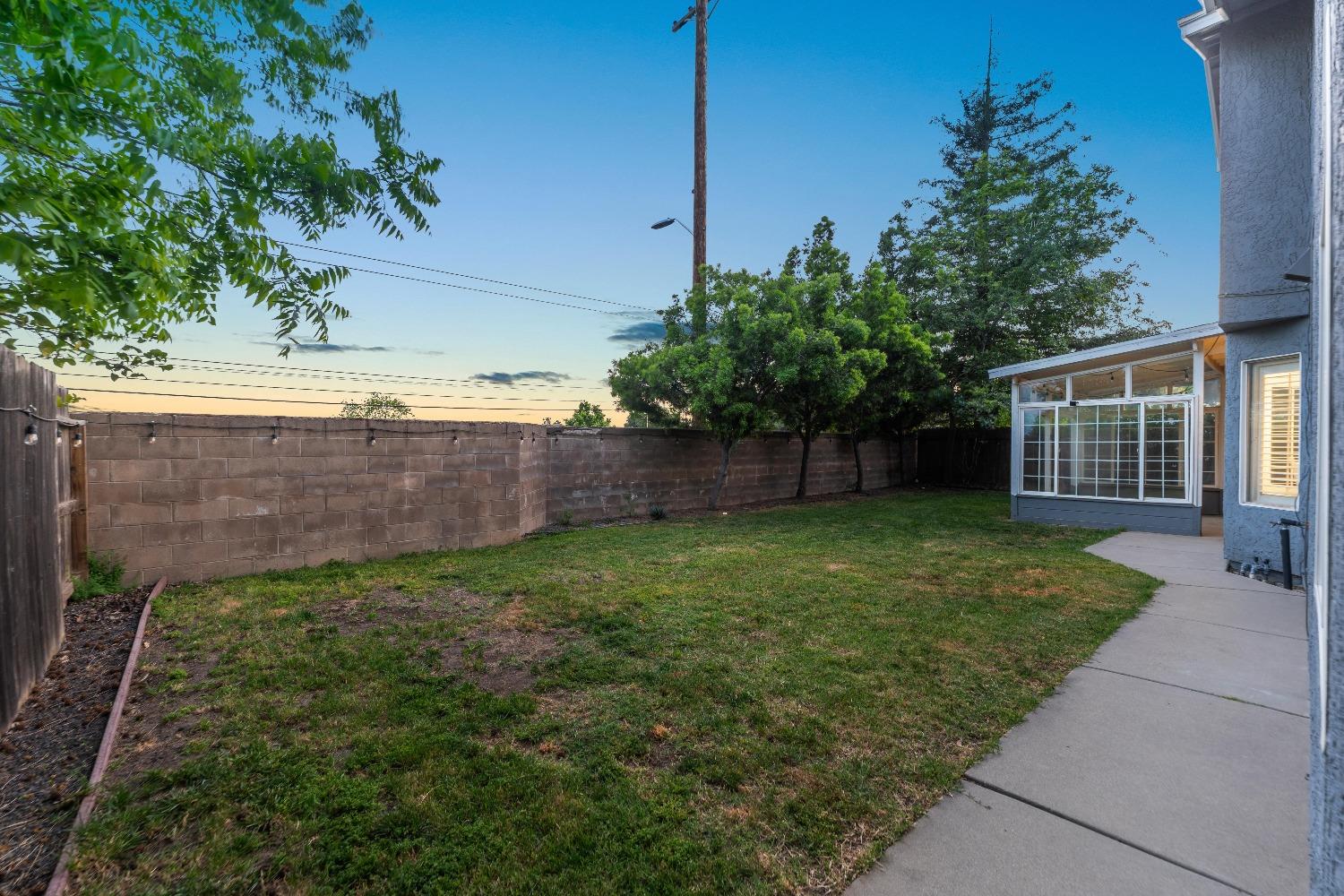 Oakborough Ave, Roseville, California image 33