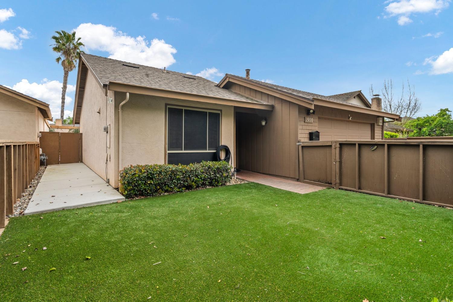 Edgebrook Drive, Modesto, California image 4
