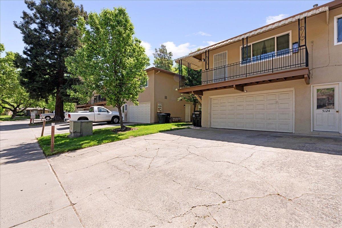 Photo #5: 225055774 Listing: Photo #5