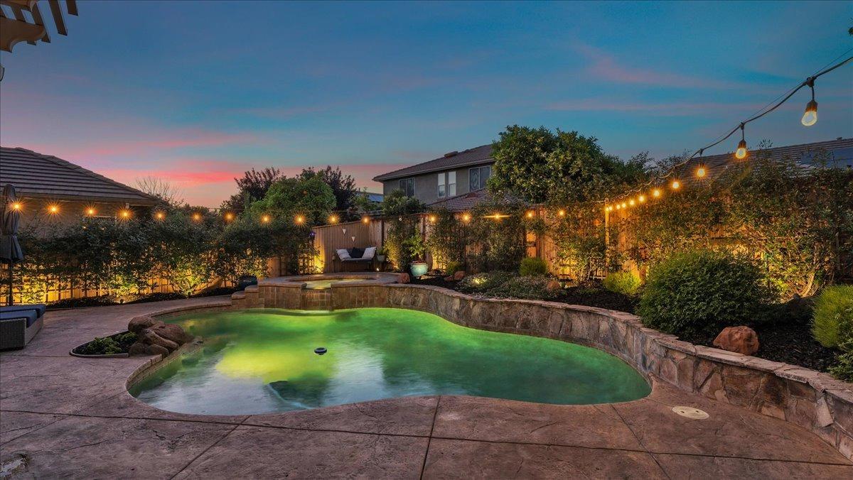 Mendes Court, Folsom, California image 47