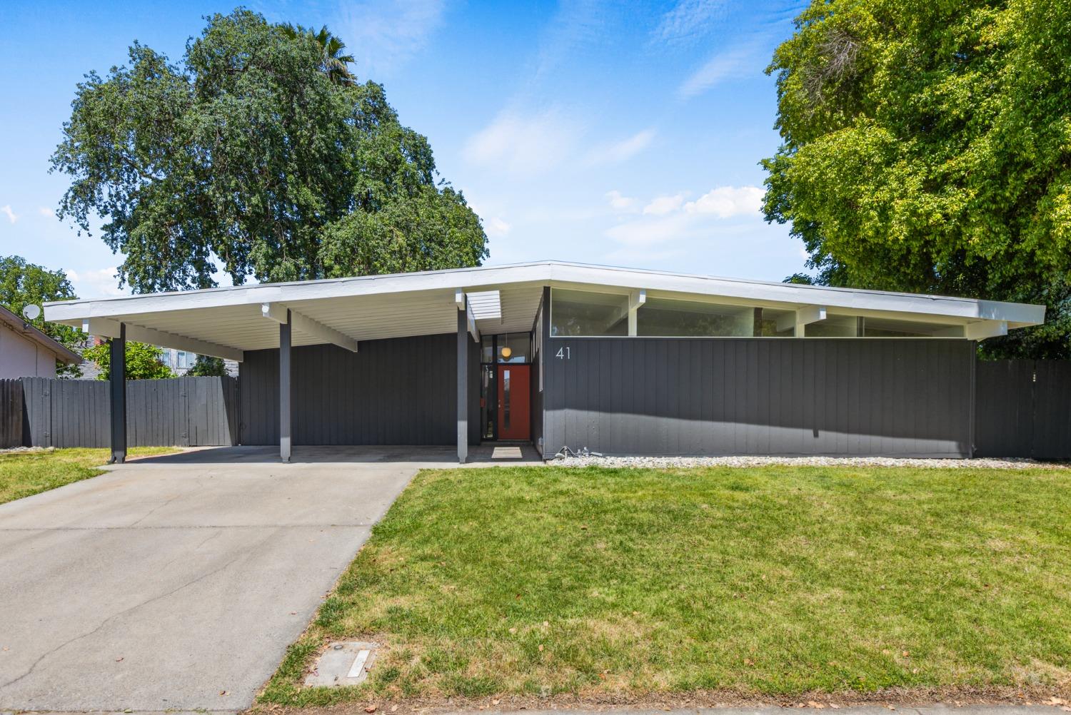 Springbrook Circle, Sacramento, California image 1