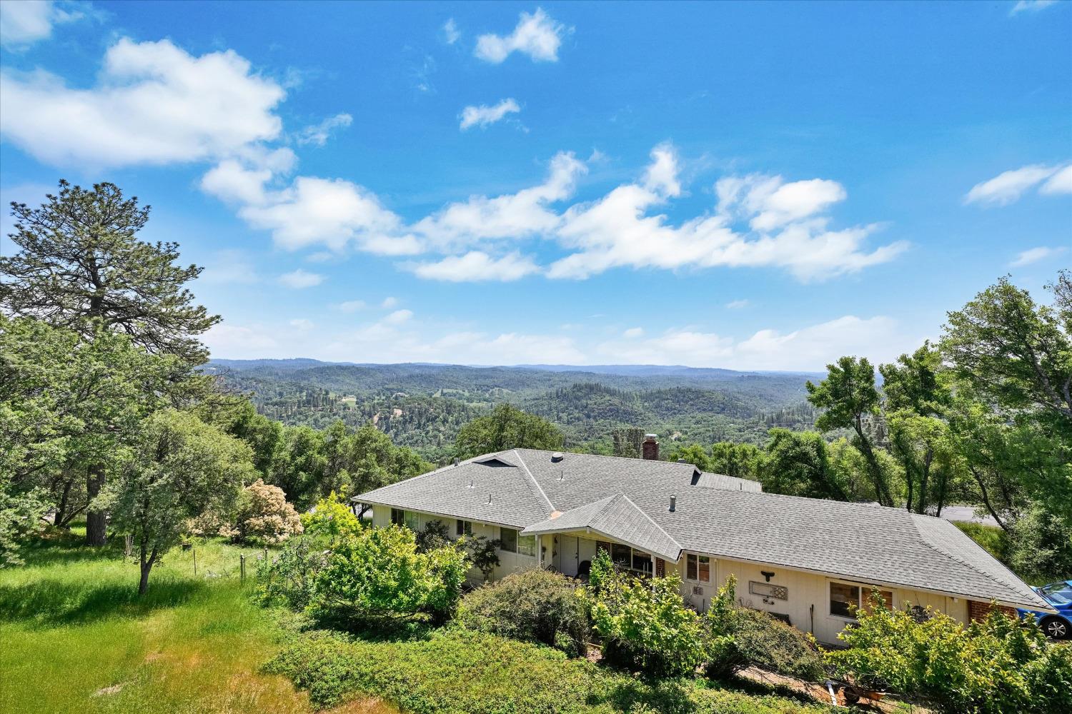 Patricia Way, Grass Valley, California image 34