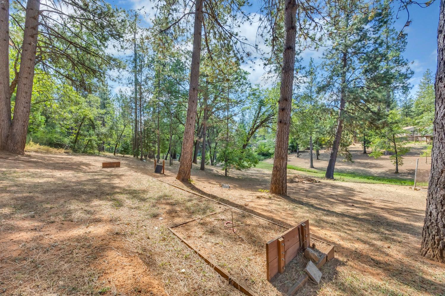 Detail Gallery Image 69 of 79 For 15135 Orchard Springs Rd, Grass Valley,  CA 95945 - 4 Beds | 4/1 Baths