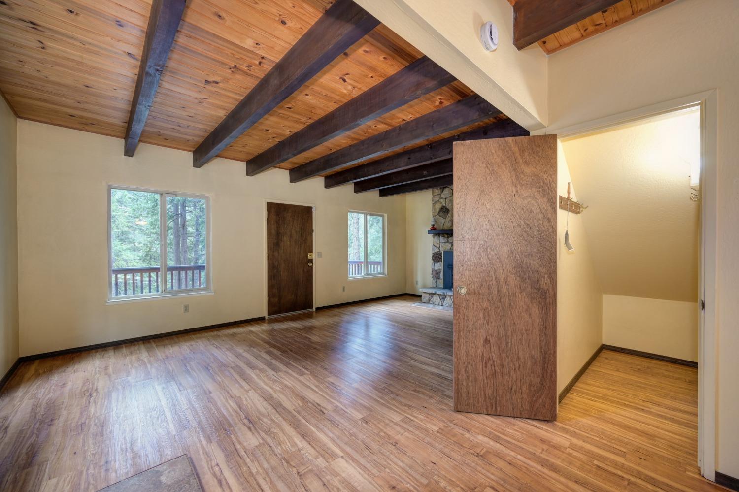 Sierra Springs Drive, Pollock Pines, California image 14
