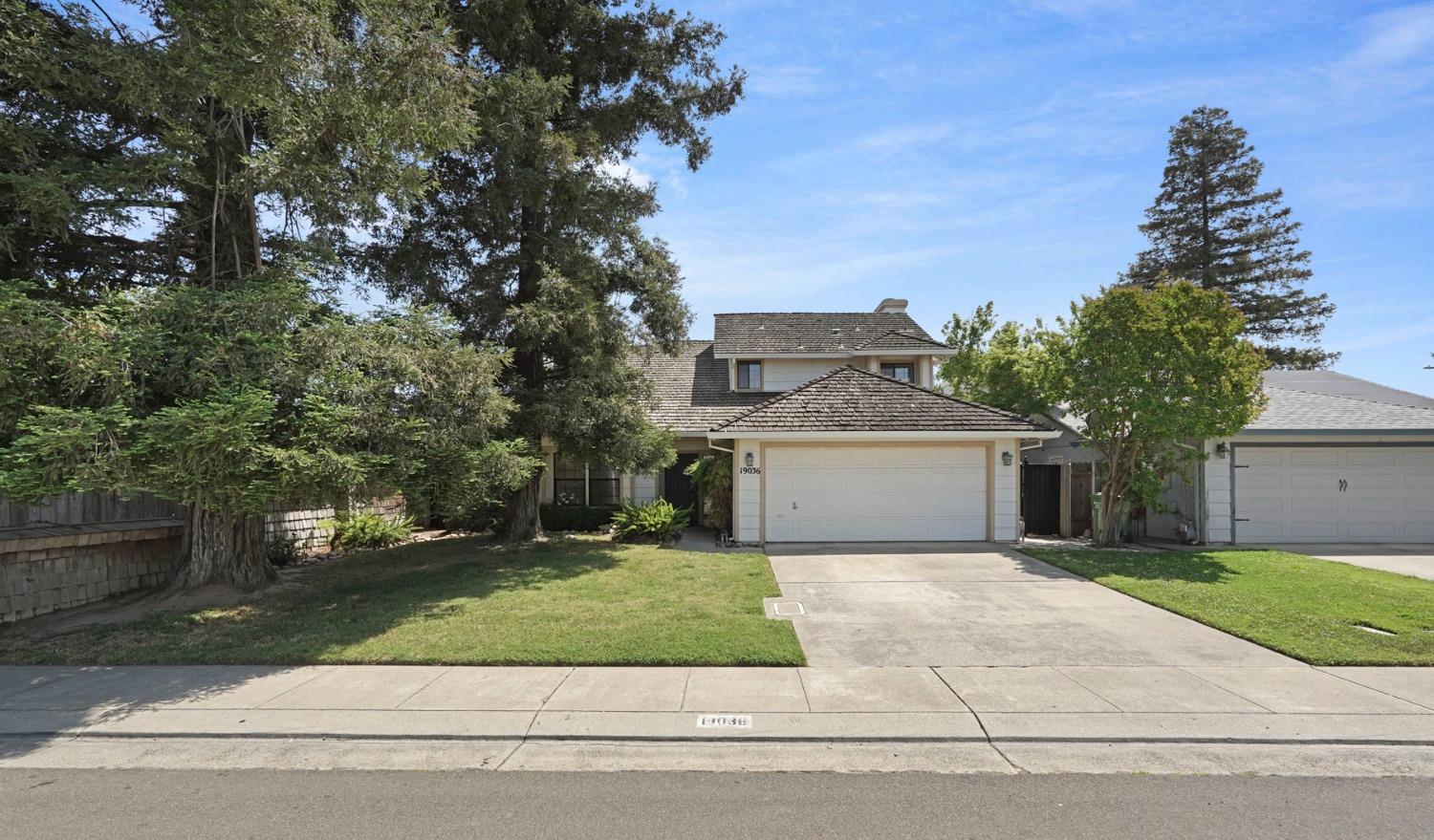Detail Gallery Image 3 of 46 For 19036 N Augusta St, Woodbridge,  CA 95258 - 3 Beds | 2/1 Baths