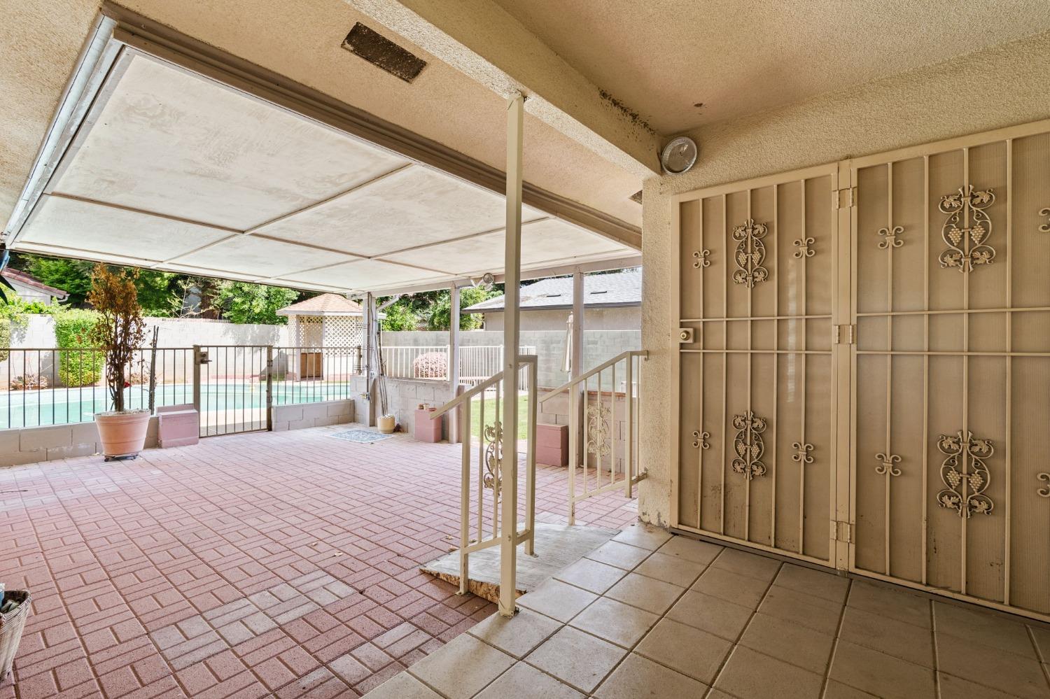 E Magill Avenue, Fresno, California image 33