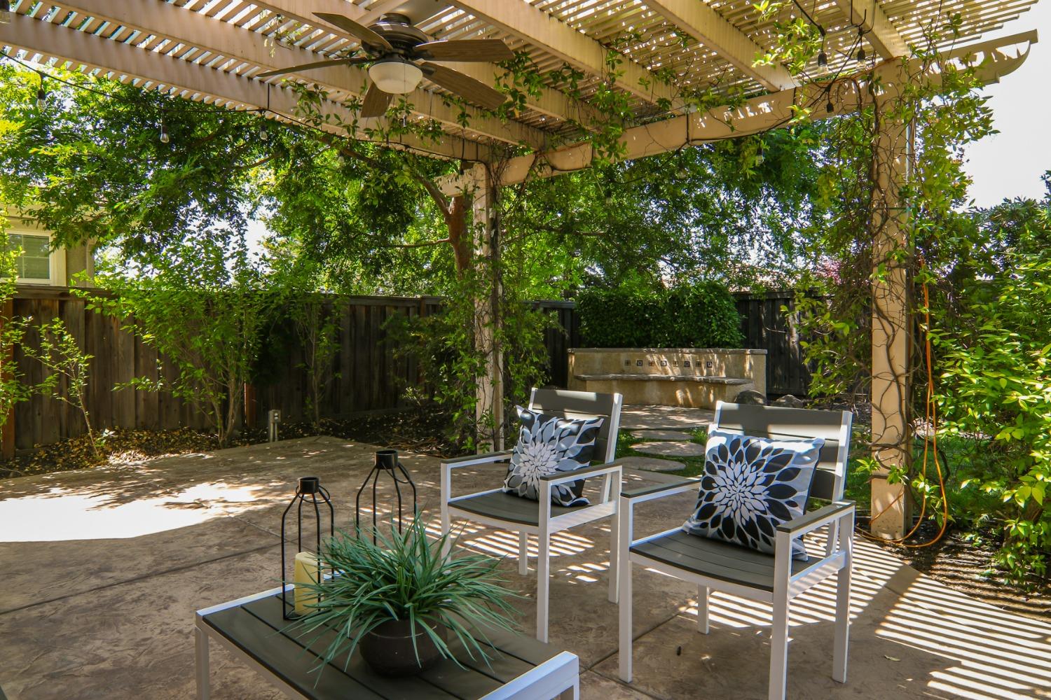 Silver Saddle Lane, Rocklin, California image 42