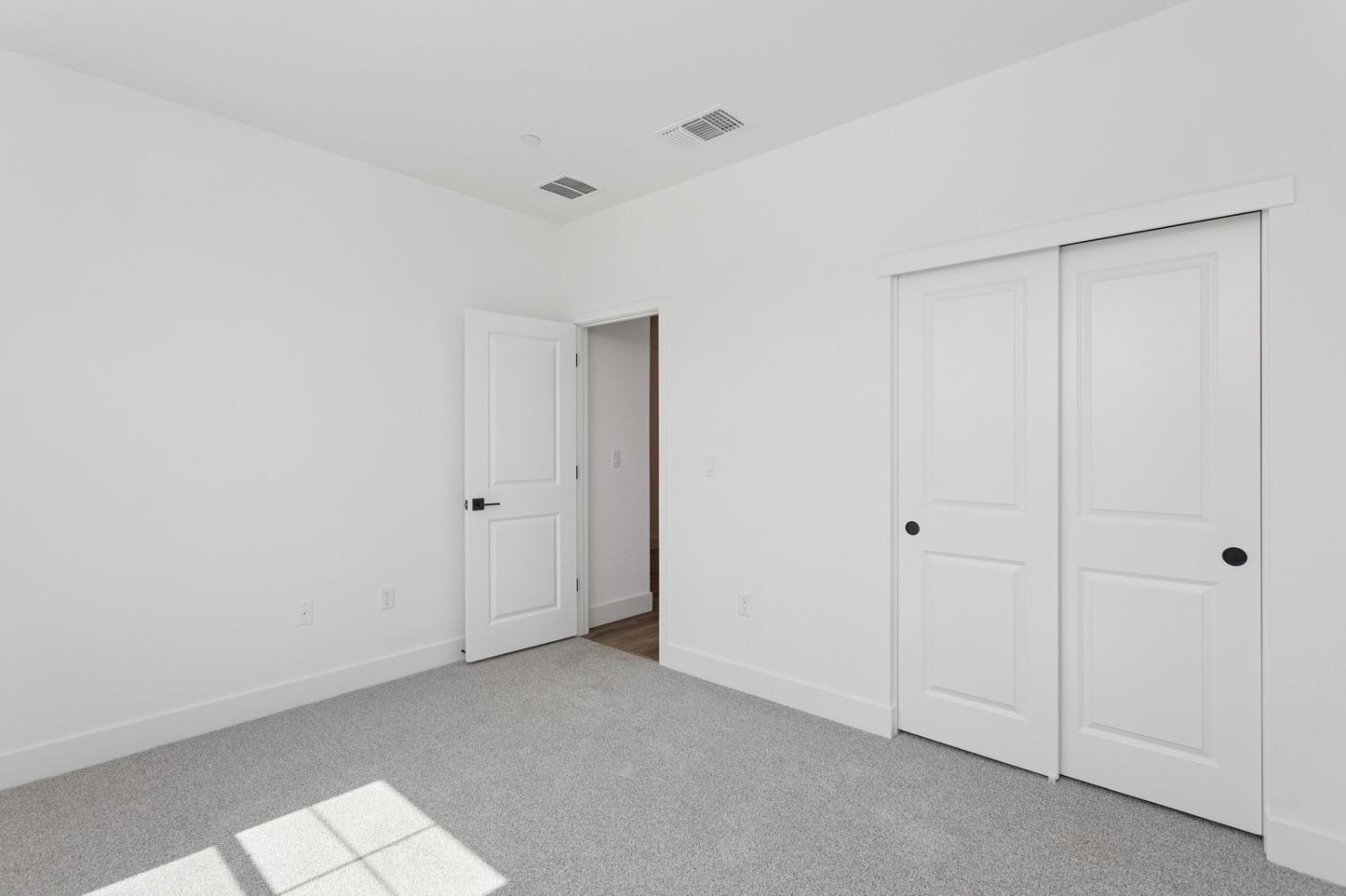 Passerine Court, Rancho Cordova, California image 14