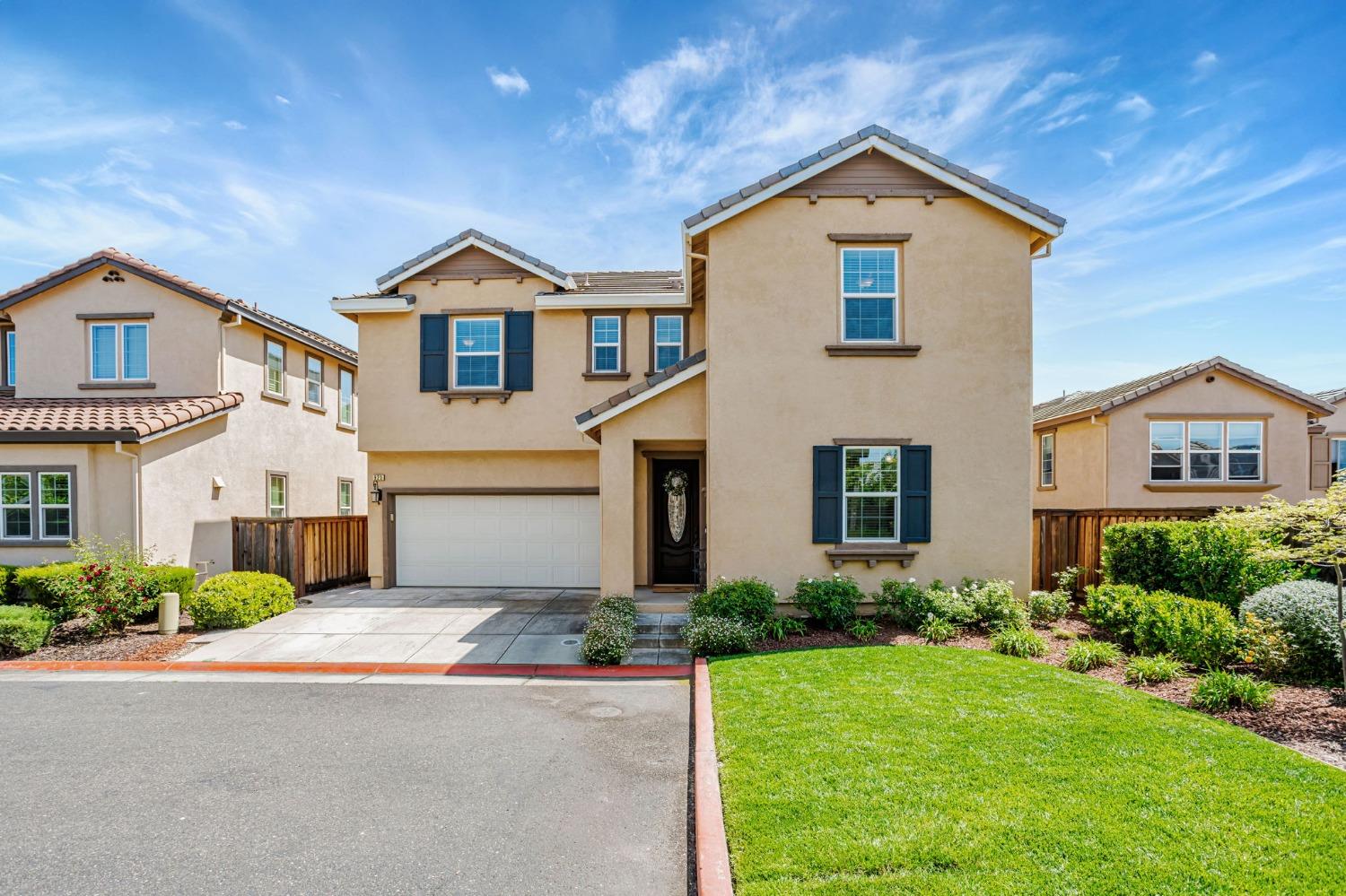 Willow Bridge Drive, Folsom, California image 3