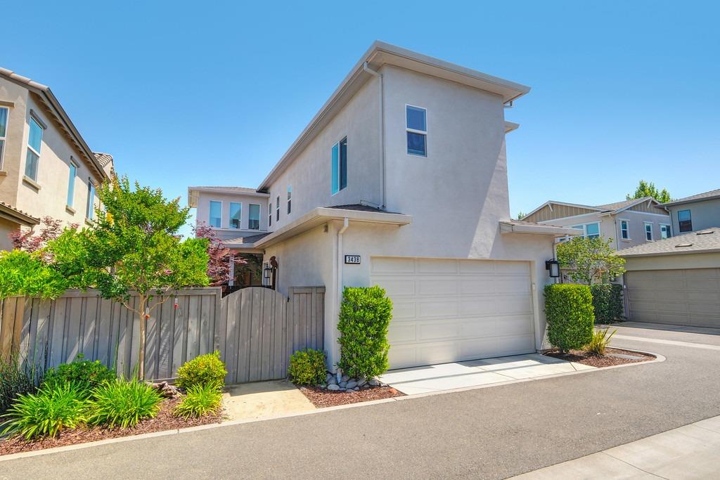 Detail Gallery Image 55 of 74 For 3438 Forney Way, Sacramento,  CA 95816 - 3 Beds | 2/1 Baths