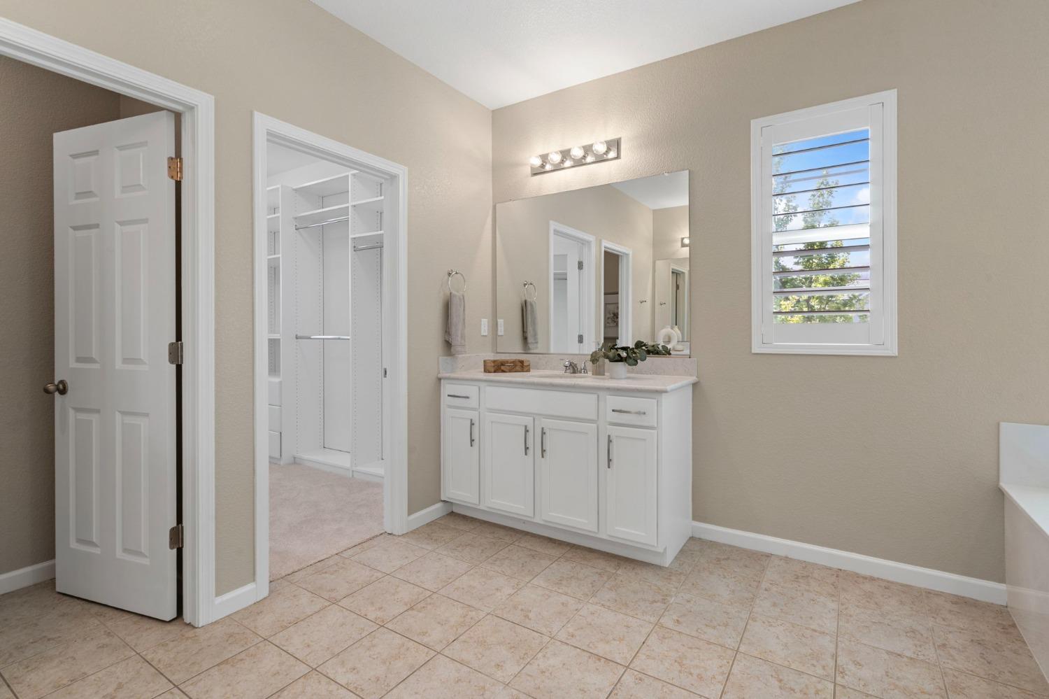 Detail Gallery Image 46 of 70 For 1071 S Jacobs Dr, Mountain House,  CA 95391 - 6 Beds | 3/1 Baths