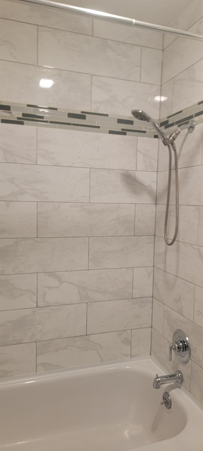 Photo #15: 225056119 Listing: Photo #15