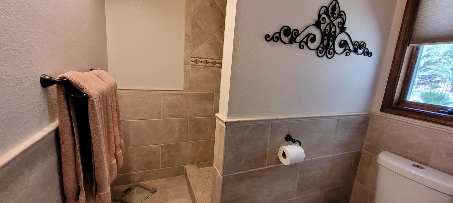 Detail Gallery Image 35 of 95 For 124 Mountain Oak Ct, Folsom,  CA 95630 - 5 Beds | 4 Baths