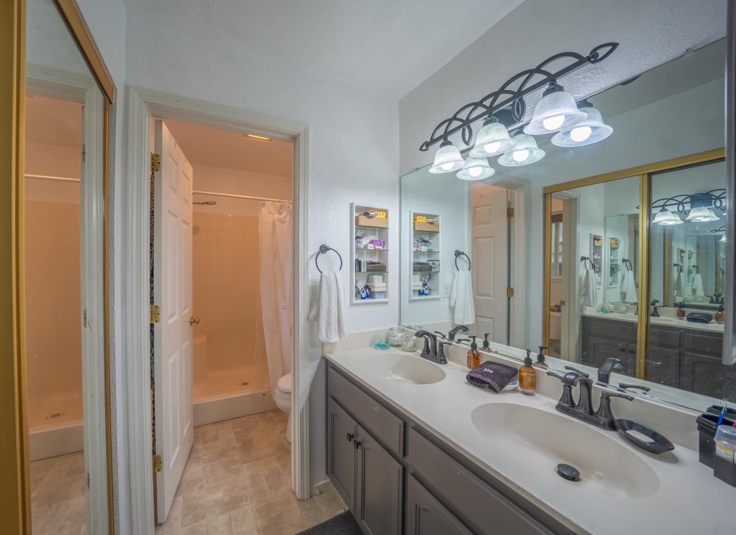Detail Gallery Image 13 of 29 For 31 Splash Dam Loop, Arnold,  CA 95223 - 3 Beds | 2 Baths