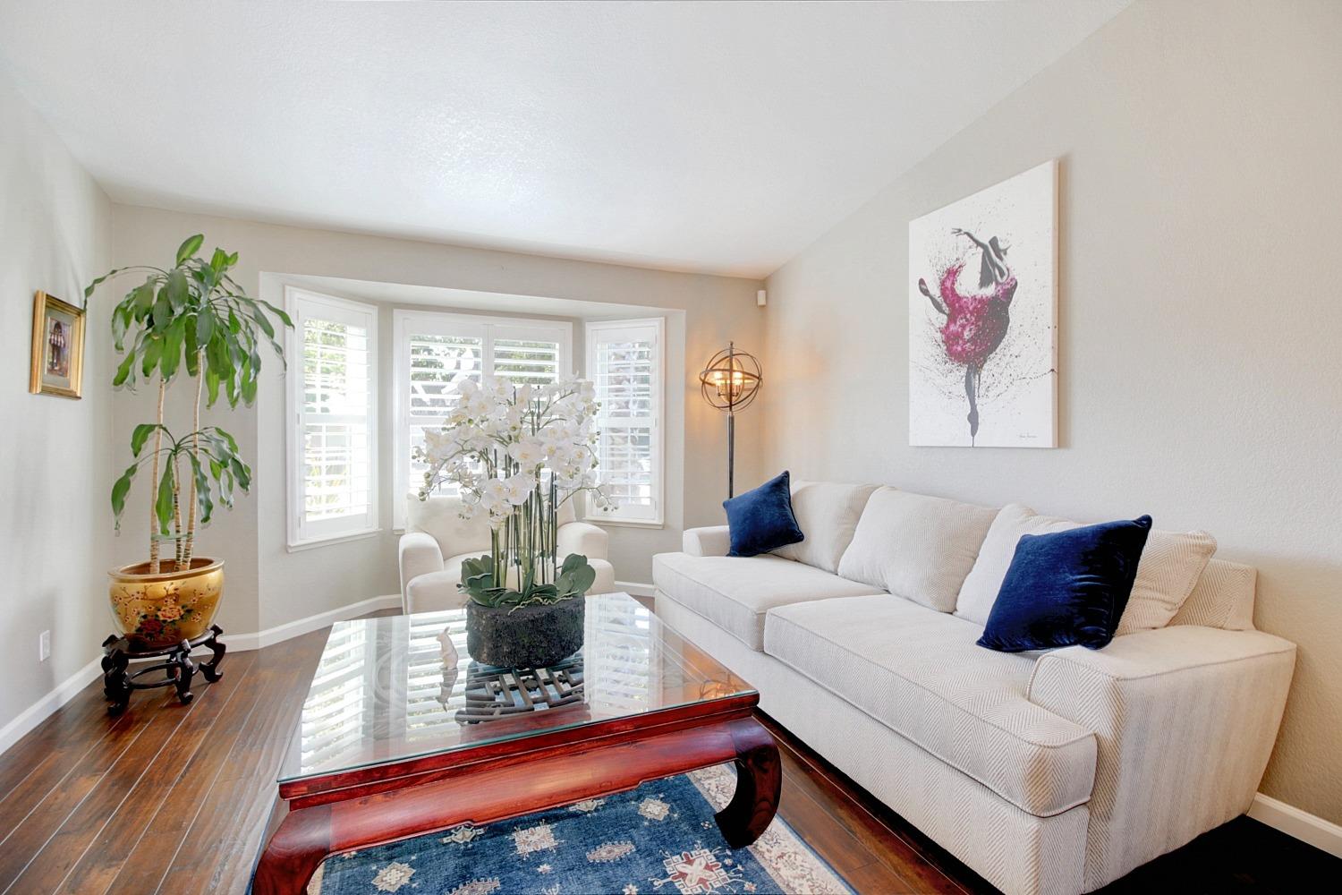 Glen Cove Way, Sacramento, California image 7
