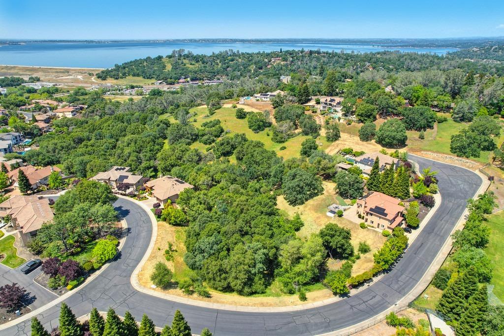 Bordeaux Drive, El Dorado Hills, California image 3