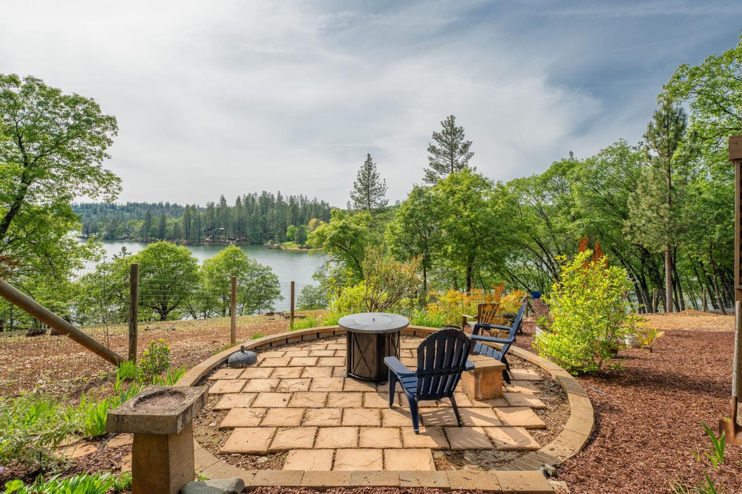 Detail Gallery Image 62 of 98 For 2555 Lake Van Giesen Rd, Meadow Vista,  CA 95722 - 3 Beds | 3 Baths