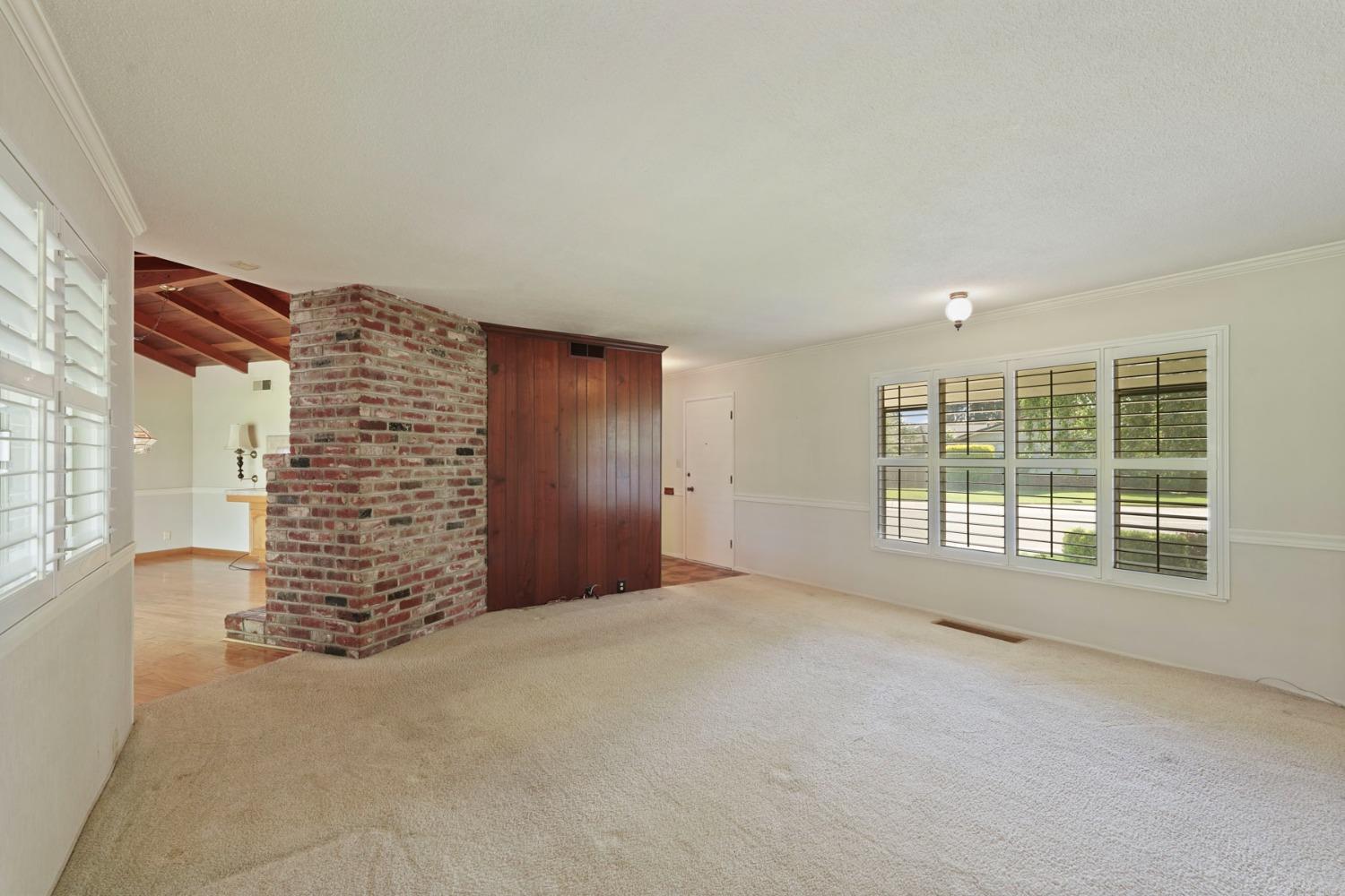 Detail Gallery Image 15 of 40 For 1101 Lakehome Dr, Lodi,  CA 95242 - 3 Beds | 2/1 Baths