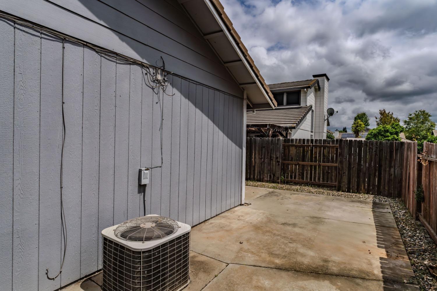 Birchwood Court, Ione, California image 44