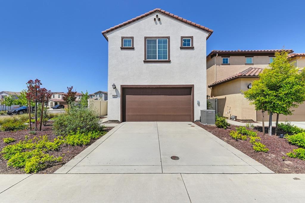 Rhapsody Drive, Roseville, California image 3