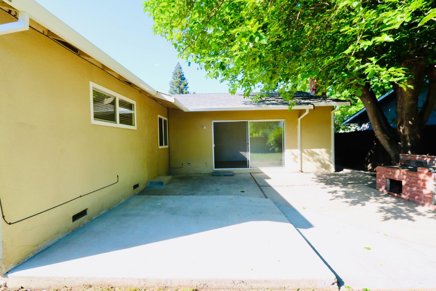 Knightwood, Rancho Cordova, California image 29