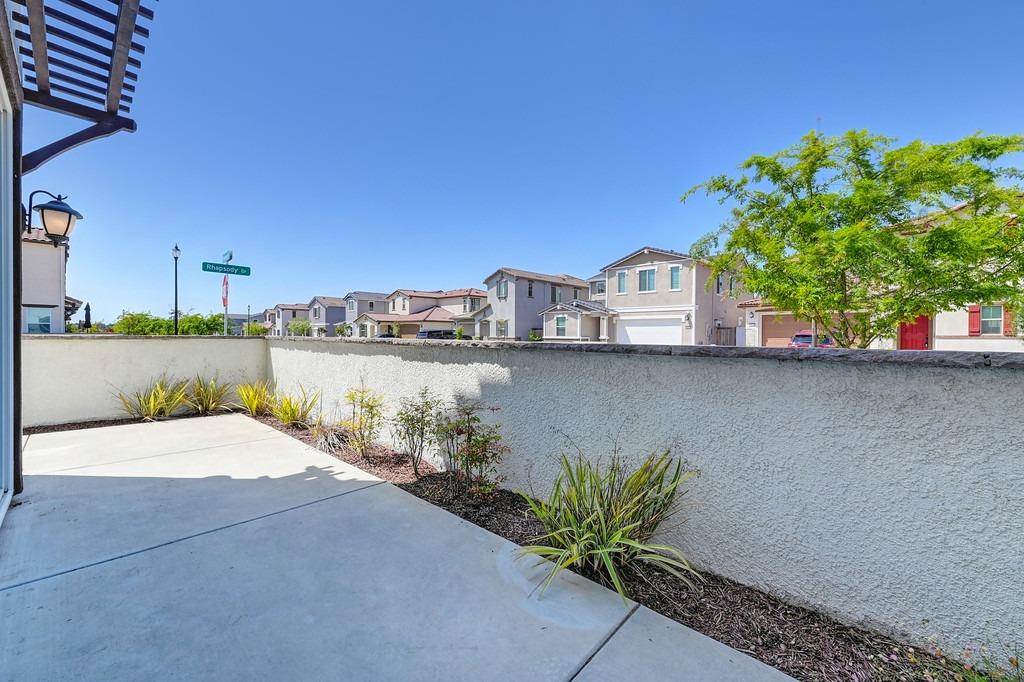 Rhapsody Drive, Roseville, California image 36