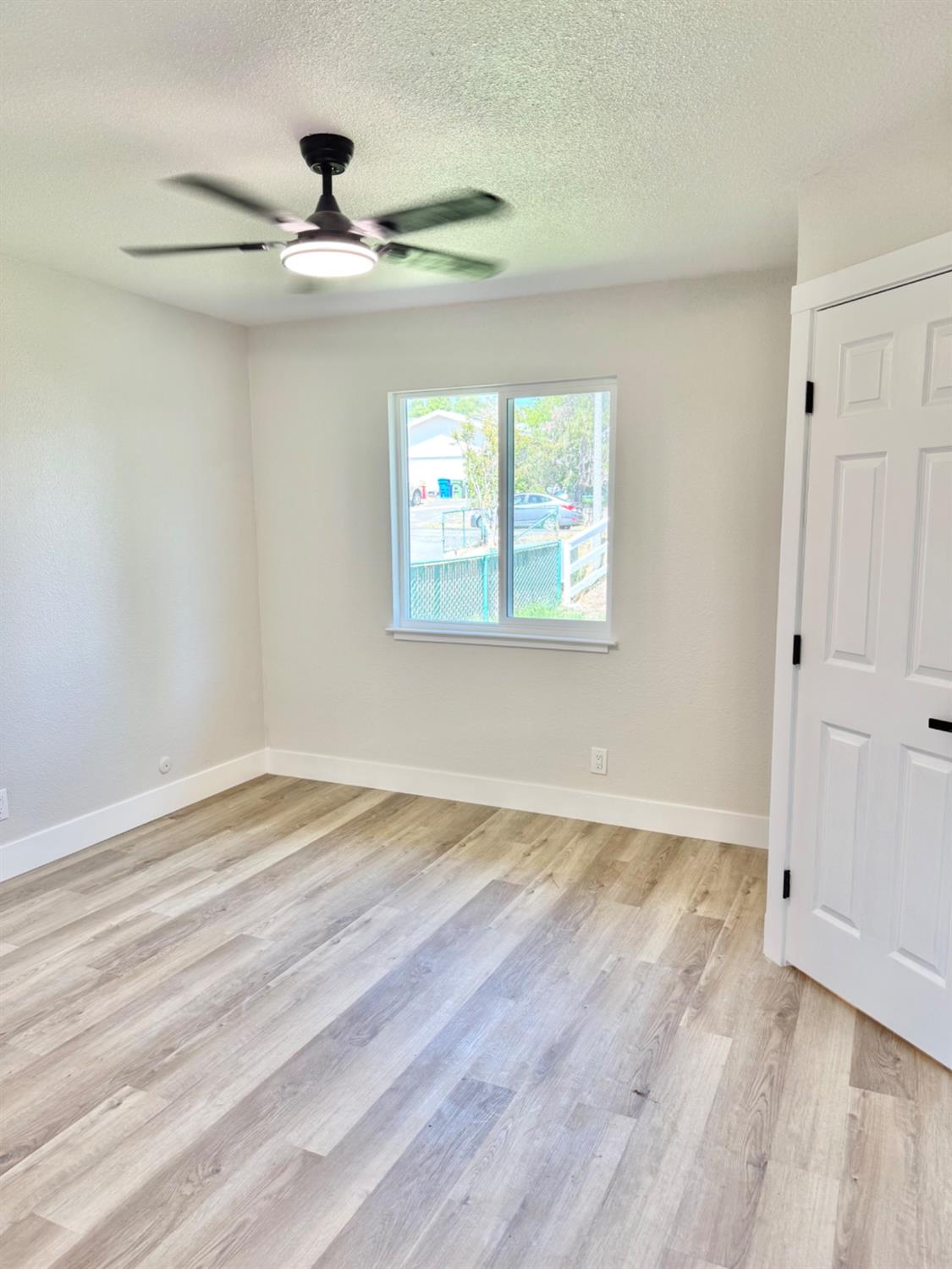 Detail Gallery Image 11 of 15 For 639 Casey St, Angels Camp,  CA 95222 - 3 Beds | 2 Baths