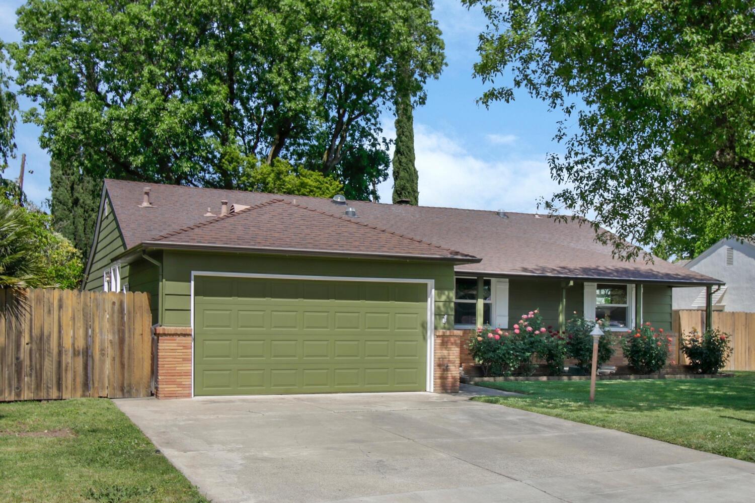 Virginia Way, Sacramento, California image 39