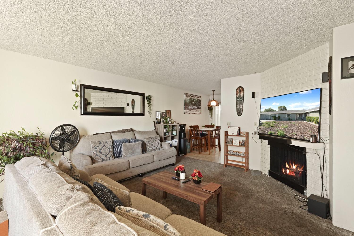 Detail Gallery Image 6 of 44 For 8824 N El Dorado St, Stockton,  CA 95210 - – Beds | – Baths