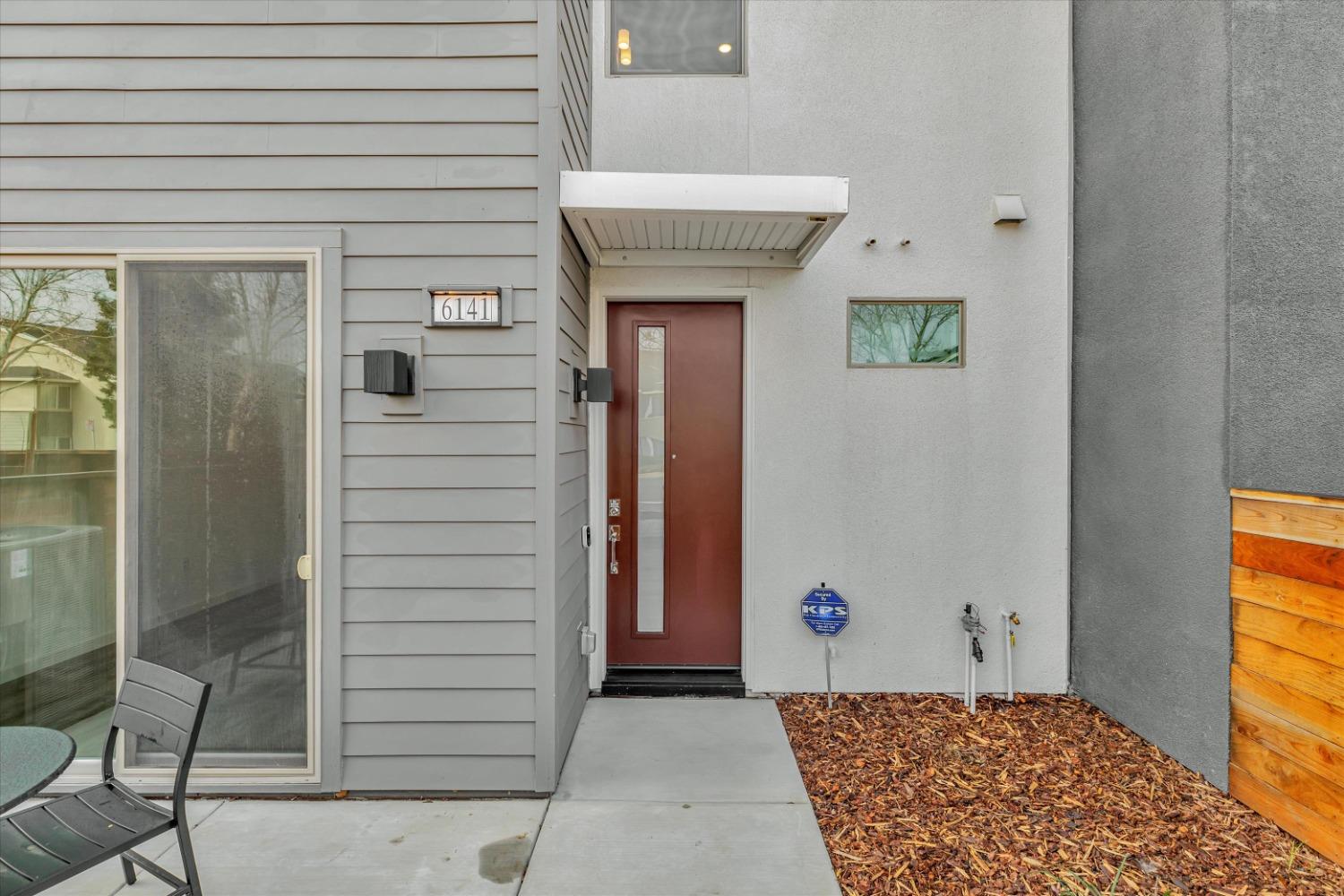 Bridgecross Drive, Sacramento, California image 33