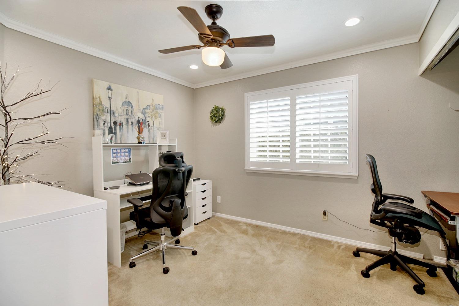 Glen Cove Way, Sacramento, California image 31