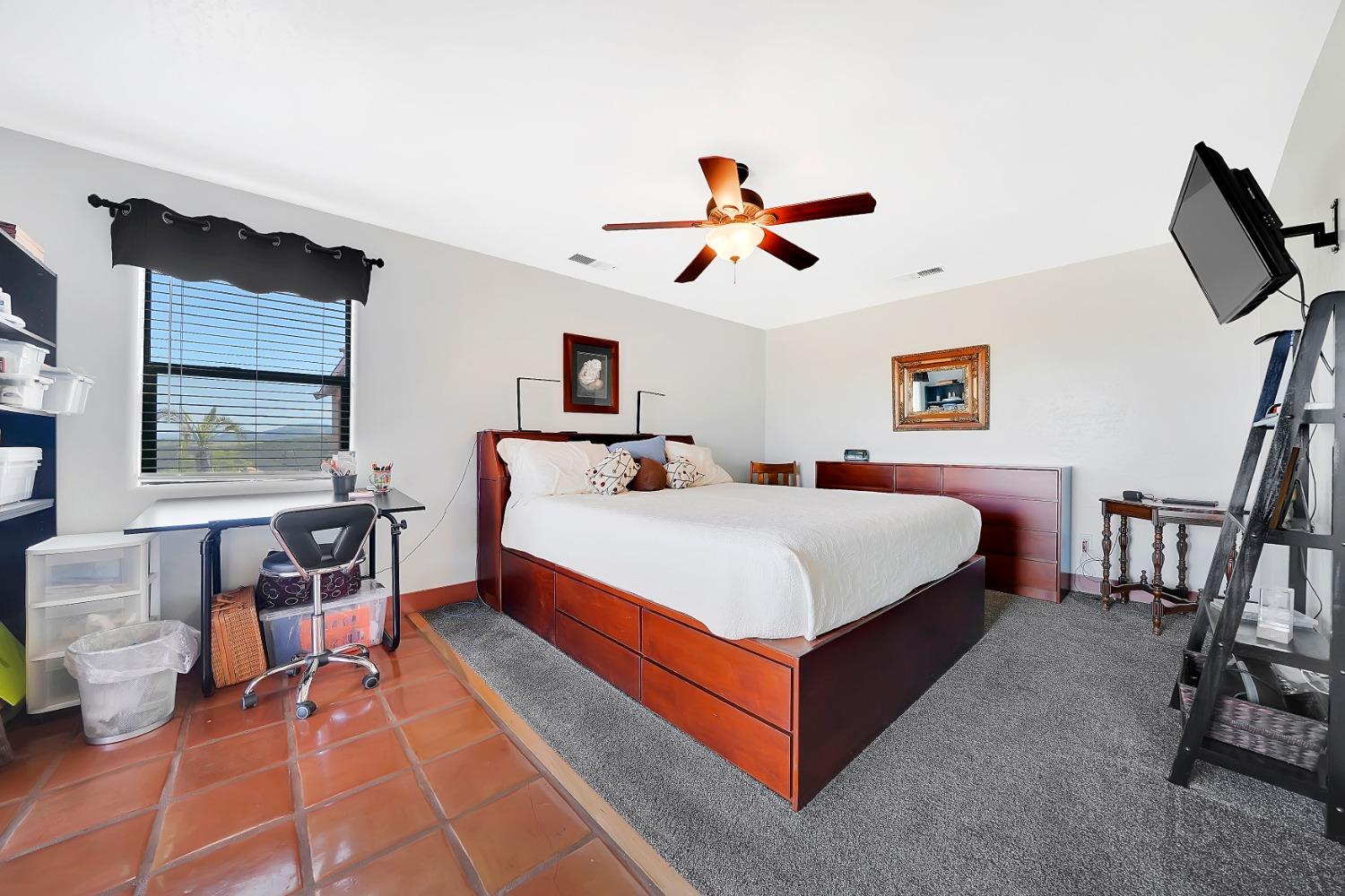 Detail Gallery Image 33 of 86 For 6061 Wind River Dr, Valley Springs,  CA 95252 - 3 Beds | 2/1 Baths